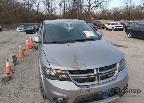 2015 Dodge Journey R/T z USA, uszkodzony, nr VIN 3C4PDCEG9FT680485